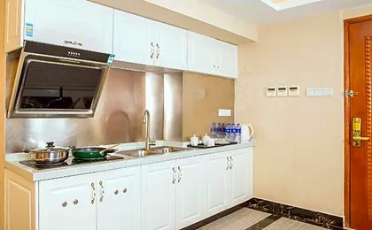 Guangzhou Pengman Apartment Zhengjia Huanshi Branch