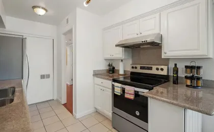 Lakefront Retreat WaterViews 3BR 1.5BA