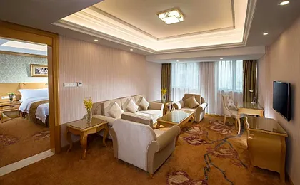 Vienna Hotel Guangzhou Tianhe South China Botanical Garden Metro Station