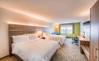 Holiday Inn Express & Suites Remington