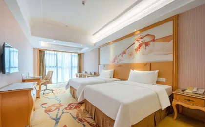 Vienna Hotel Guangzhou South Railway Station Hanxi Changlong Scenic Spot