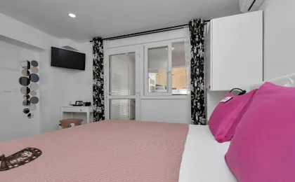 Luxurious studio apartment Jube