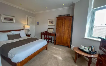 Redstone Guest House
