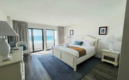 Surf Dweller 607 - Salt & Sky Haven
