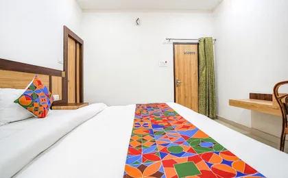 Fabhotel Vairagi Inn - Nr. Bhojuveer Chauraha, Shivpur