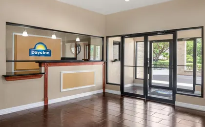 Days Inn by Wyndham San Antonio Near Fiesta Park