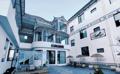 Dali Cloud Love Yun Nian Yu Boutique Homestay (Fumeiyi Branch)