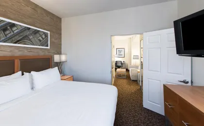 Holiday Inn Savannah Historic District