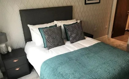 Rush Nite Nite 2 Bedroom 10