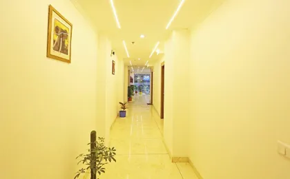 Hotel Decent Suites