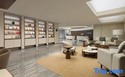 Atour Hotel ShangHai People's Square Dashijie MetroStation (Great World)