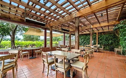 VINAROSA RESORT & SPA