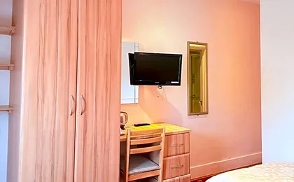 Albro House Hotel, London