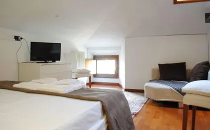 Dreaming Arena Rooms