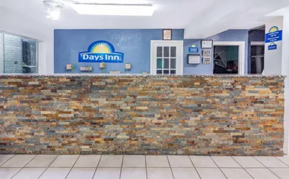 Days Inn by Wyndham Raleigh Glenwood-Crabtree