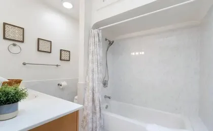 Stunning 2 Bedroom 1 Bath Home near BART