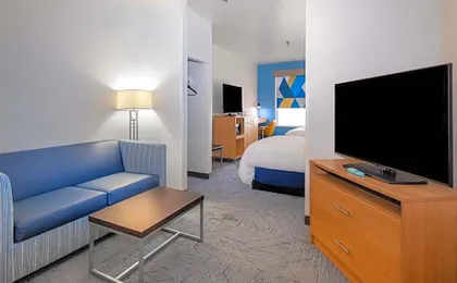 Holiday Inn Express Hotel and Suites - Henderson By IHG
