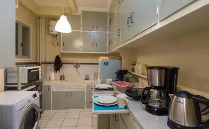 Elite Downtown Central 5th Floor Apartment