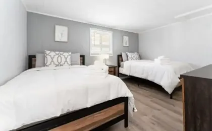Seaside Suites