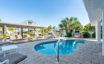 218 Beach House on Primo