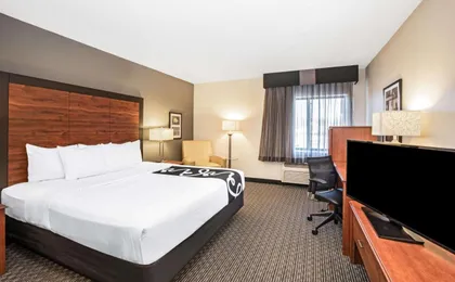 La Quinta Inn & Suites by Wyndham N Little Rock-Mccain Mall