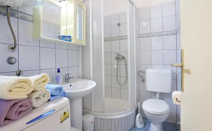 Apartments by the Sea Seget Donji, Trogir - 2029