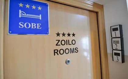 Zoilo Rooms self check-in