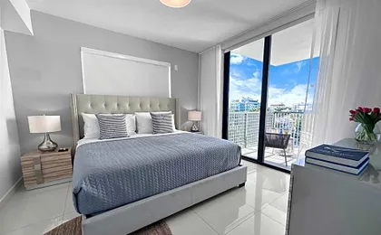 Bay Breeze Premium Apartments by Eskape Collection