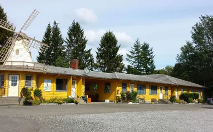 Windmill Inn Lynden by Magnuson Worldwide