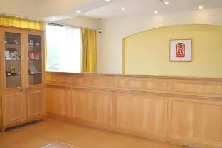 Home Inn Shanghai International Tourism Resort Xinchang Industrial Park