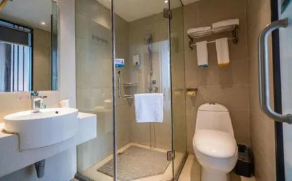 City Comfort Inn Wuhan Huanghe Tower Shouyi Metro