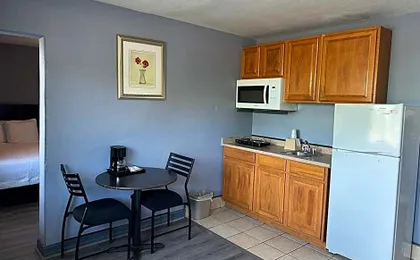 Americas Best Value Inn & Suites Groves Port Arthur
