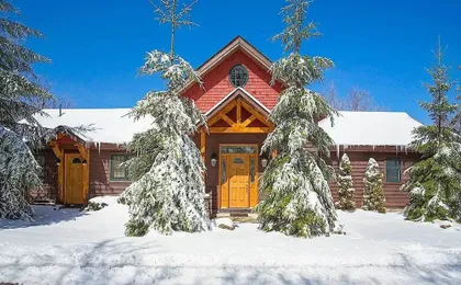 Top Property on Snowshoe Mountain North Westridge 32 is as Magnificent as its Western Views!