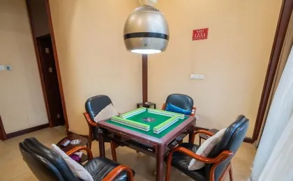 Minhang Julong Hotel