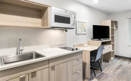 Woodspring Suites Elkhart