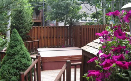 China Clipper Inn (Adults only)