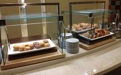 Embassy Suites by Hilton Newark Airport