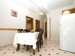 Apartment 1965