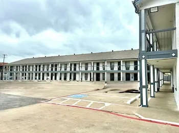 Sherman Inn