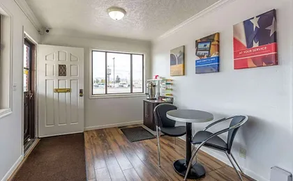 Motel 6-Tremonton, UT