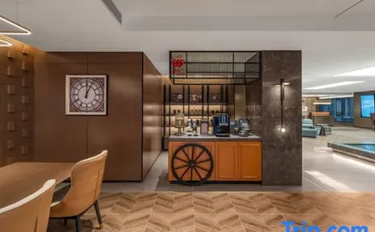Homeinn · neo (Shanghai Hongqiao Airport National Exhibition and Convention Center)