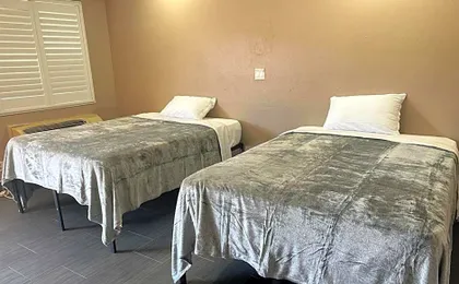 Pomona Inn Motel