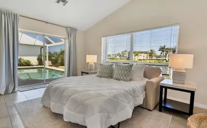 Punta Gorda Isles 3 Bedroom Pool+Hot Tub Home 2 Home