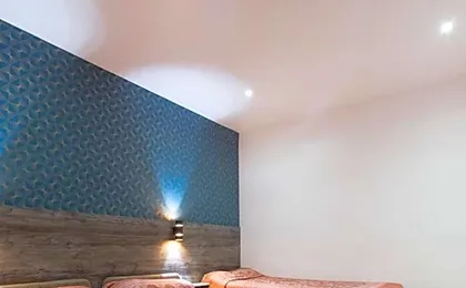 Hotel Leonard De Vinci 75011