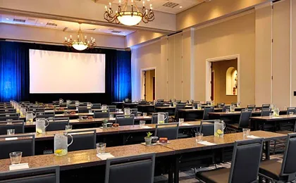 Renaissance Tampa International Plaza Hotel
