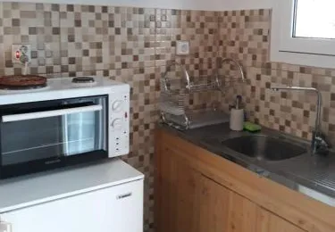 Fully renovated small & cosy studio