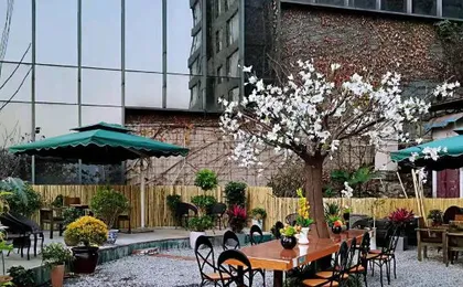 Jiangdu Garden Hotel