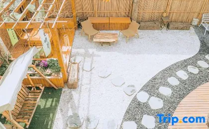 Tiezhu Party Holiday House