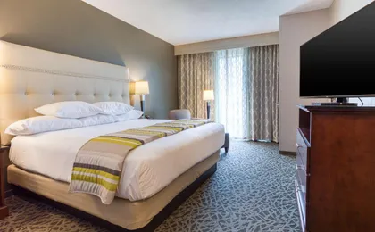 Drury Inn & Suites Cincinnati Northeast Mason