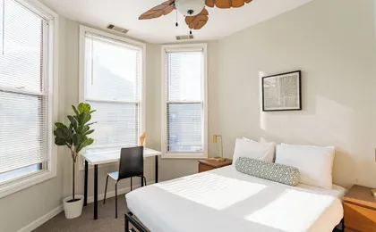1BR Apt in Lincoln Park - Lincoln 3E